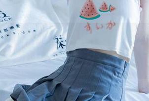 BoBoSocks袜啵啵 – 好奇奶油的黑丝?别担心,高清图包送上!
