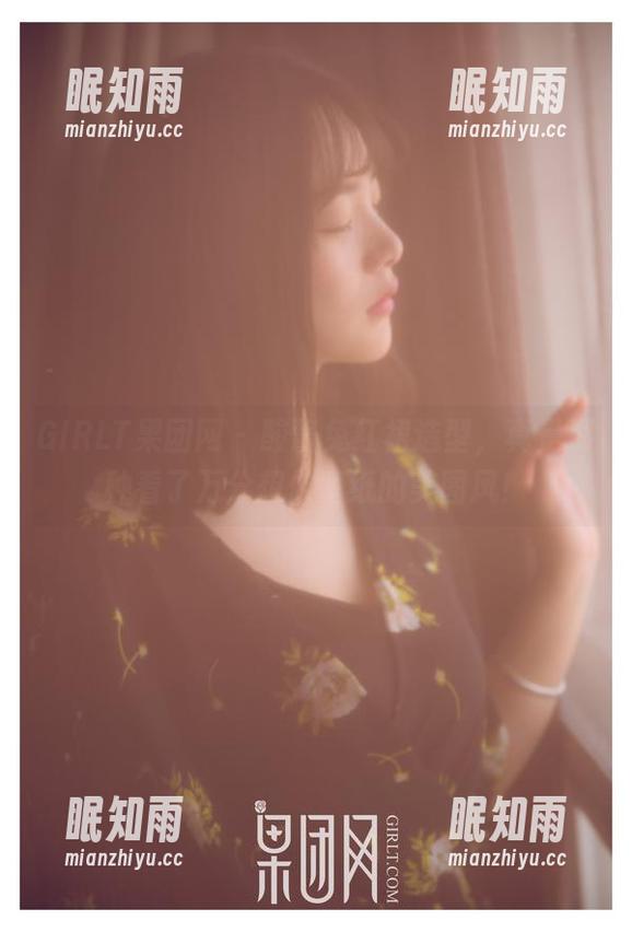 GIRLT果团网-酸酱兔 GIRLT果团网 - 酸酱兔红裙造型,真是那种看了万分想做壁纸的美图风!