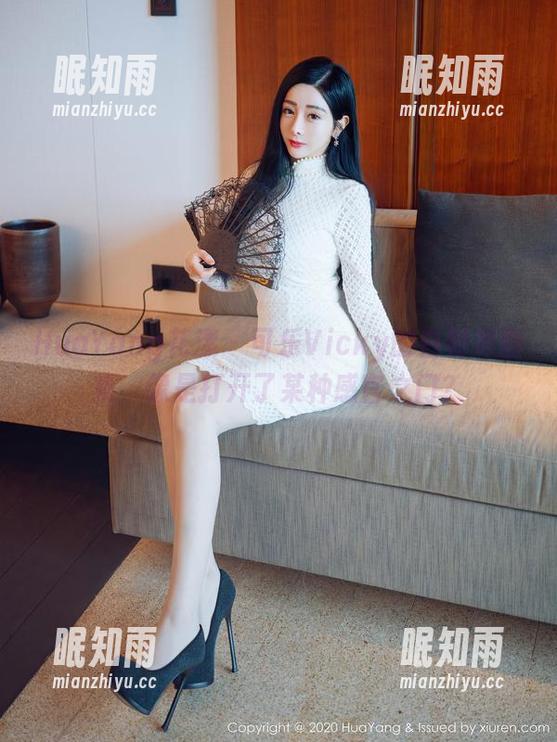 HuaYang花漾 - 可乐Vicky的白衬衫图集，像是打开了某种感官之门？
