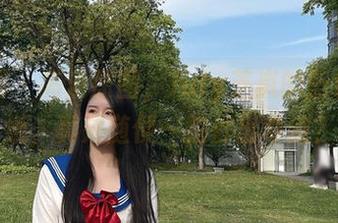 微密圈 - 高清原图,July芝岚的蓝色小裙纸,真是随便一拍都出奇迹?