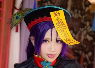KaYa萱的美图总是上天馈赠，这次是碧蓝航线赤城版。