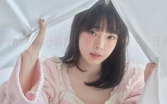 在Kang Inkyung的情人节高清图集中,任何节日都闪烁着一种莫名的期待。