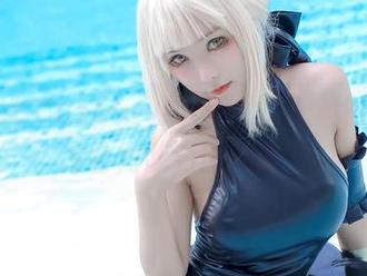 Kitkat Cosplay的黑白图集:她的私房怎会如此对比鲜明?