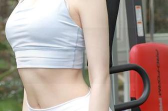 MFStar模范学院 – 夏玲蔓教你怎么穿红裙,图片免费,但愿你的眼睛也不收费!