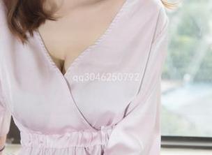 MSLASS梦丝女神 - 图包里的陈玲：端正得让人忍不住想给她打个分！