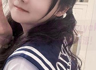 说好的只在家里穿的睡衣，Sayako＿今年4岁来分享了cos新玩法！