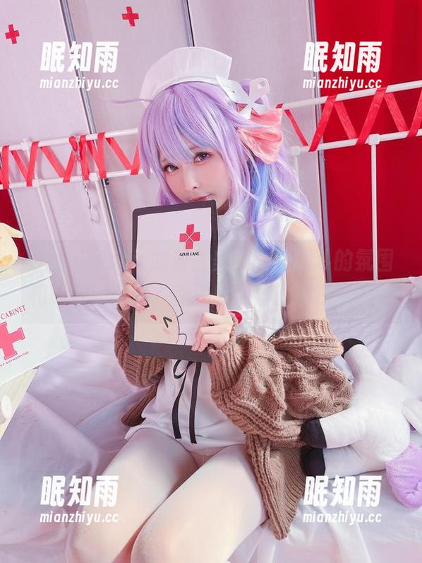 SayoMomo SayoMomo的修女美图——战斗的氛围和聒噪的内心,传递出别样的叛逆信号。