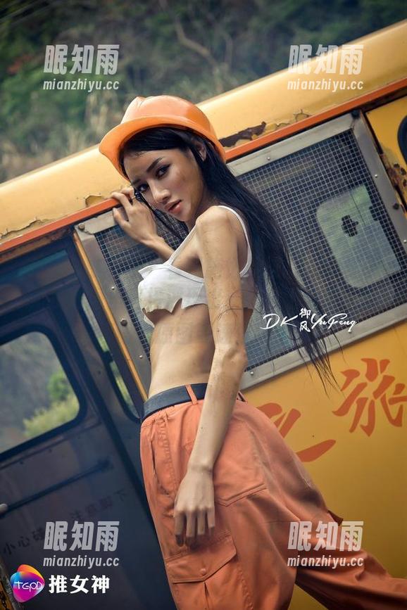 TGOD推女神-施忆佳 TGOD推女神 - 看到施忆佳这清纯的样子,我脑海里直接浮现出‘永远十八岁’的标语,原图要速速奉上!