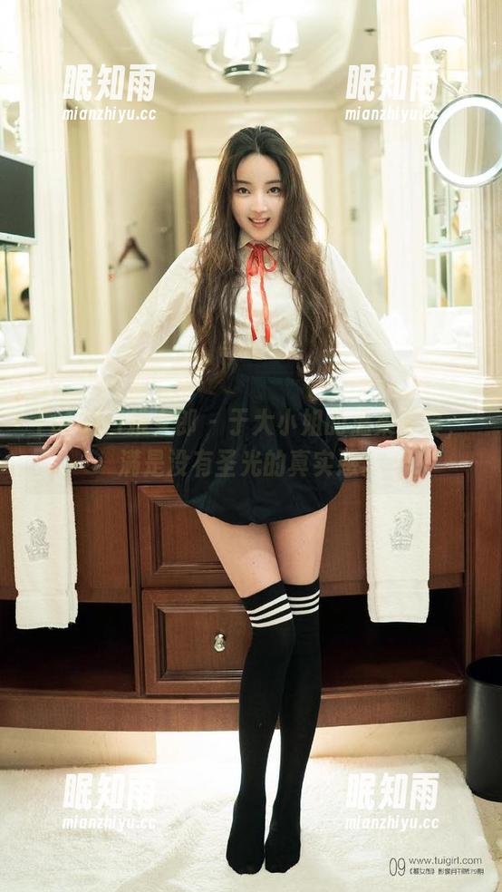 TuiGirl推女郎-于大小姐 TuiGirl推女郎 - 于大小姐的温柔写真,满是没有圣光的真实感。