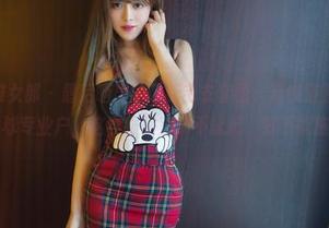 TuiGirl推女郎 - 最后晒出的最新毛衣套图,赵纹清直逼我成为毛球专业户,这衣服简直肩不能抗,背不能拖!
