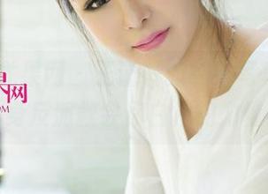 UGirls尤果网 - 王谨轩的纯白写真，真是化身反派教会你白色的力量！