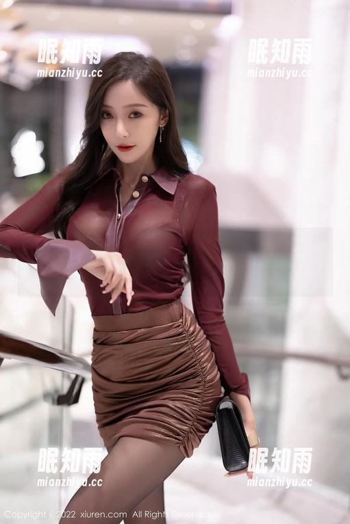 Xiuren秀人网-可可芝 Xiuren秀人网 - 套图中的护士可可芝,生活中的小确幸,快来下载一份!