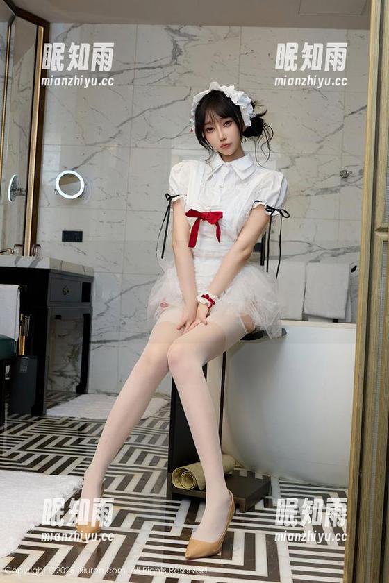 Xiuren秀人网-小沫琳 Xiuren秀人网 - 小沫琳的无圣光美腿合集,感觉每天都该晒下她的腿,太迷人了吧!