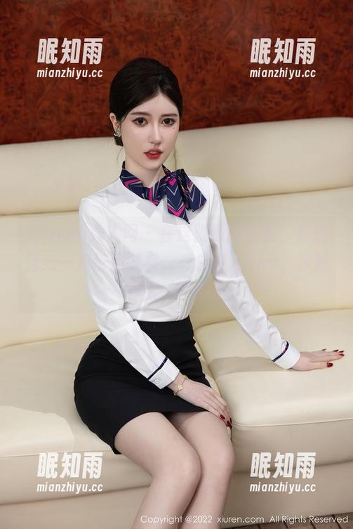 Xiuren秀人网 - 在这张原图面前，我的目光一点都不诚实——白白Alina，学妹你太了不起了