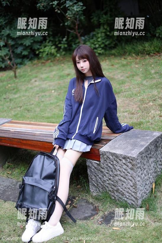 Xiuren秀人网-静颜宁 Xiuren秀人网 - 翻翻静颜宁的制服图集,这些美图是不是让你意外?