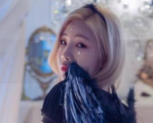 坦白说，我在网盘刷到了Yebin(전예빈)的甜梦，真不知是不是偶然。