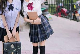 YouMi尤蜜荟 – 精选妲己_Toxic教室图集:真想把这教室装进我的记忆里去。