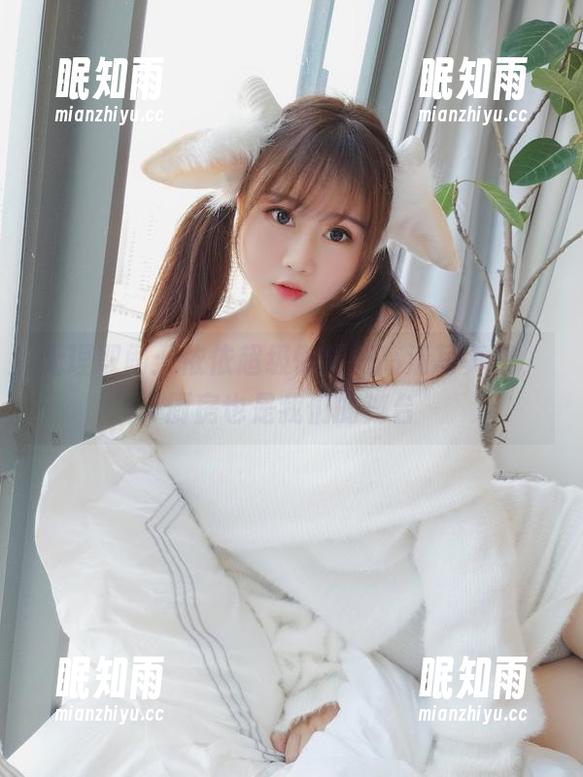 依依超级懒 无理取闹:依依超级懒厨娘高清写真集,厨房也是我们的舞台