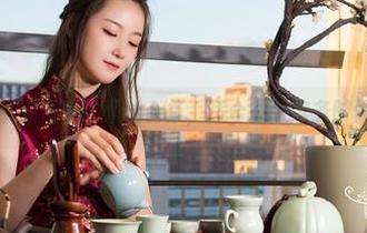 克拉女神 - 下载周迪的蕾丝合集,适合在做家务时偷偷瞟一眼。