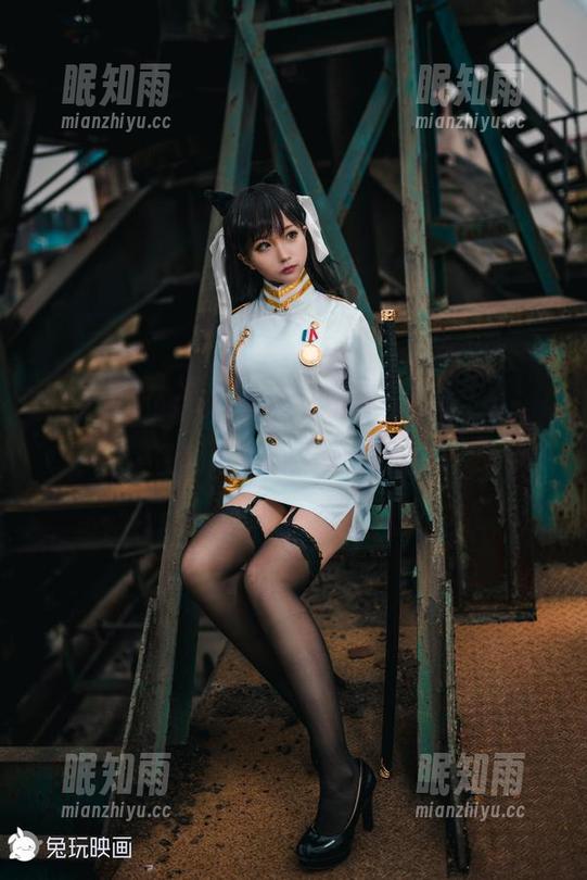 兔玩映画 兔玩映画的神奇黑丝,冬天美图精选,随便亮个相就足够暖心。