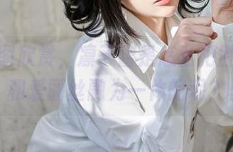 高清套图欣赏,凛子酱是怎么把胜利女神和爱丽丝融为一体的呢?