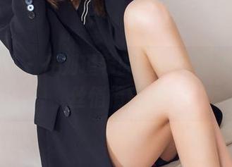 头条女神 - 在刘瑾希的私房景深里，裤里丝悄悄窥视
