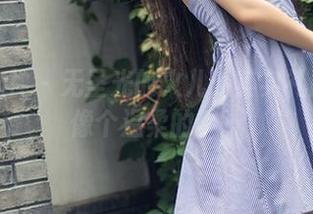 头条女神 - 无圣光的火儿：其实礼服穿得像个温柔的梦。