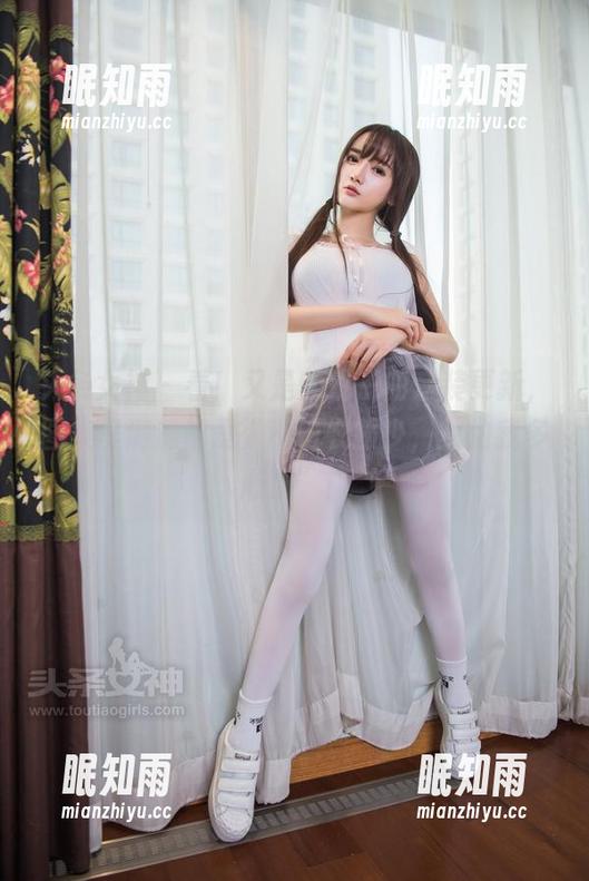头条女神-美纳子 头条女神 - 看!又是美纳子的套装更新,图集里满满都是“不怕衣服少,就怕我多心了”!