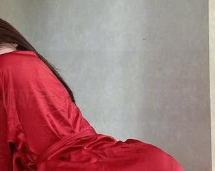 微密圈 – 黑丝的乐章，今天奶宝妹纸让我们听到了更新的潮流节奏。