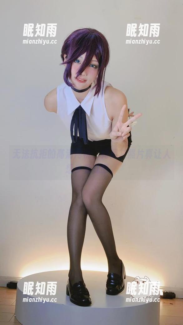 如月灰 无法抗拒的高清网袜,如月灰照片真让人想多看几眼。