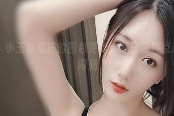 微密圈 – 小玉吃果冻的图包更新：夏日里那点忍不住的闪光