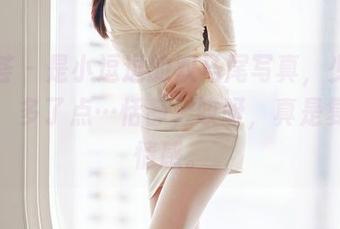尤蜜荟 - 是小逗逗的双马尾写真,少了点叛逆,多了点…恬静,哎呀,真是复杂的情感。