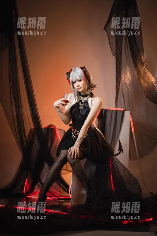 屿鱼 兔女郎的魔法:屿鱼私拍合集,竟然让我想起了小时候的梦!