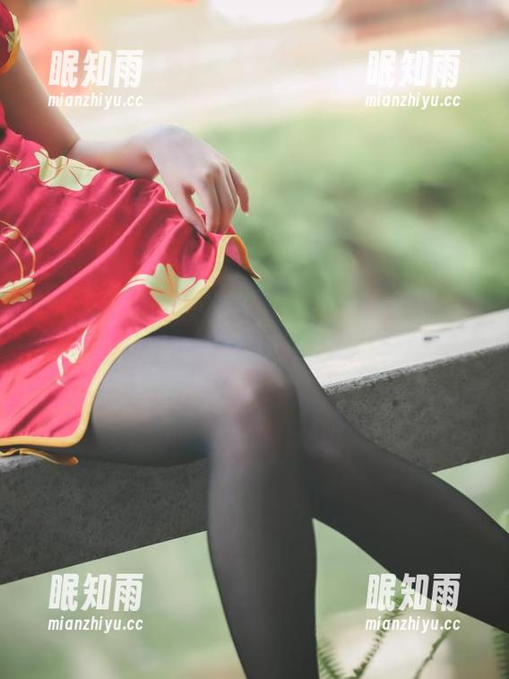 巧克力小圆面包 又见美图,巧克力小圆面包借着轻纱幔帐变身梦中少女,是我眼花了?