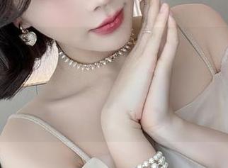 微密圈 – 免费的徐莉芝比基尼图包,如果消失了,你完全可以怀疑自己是不是进入了平行宇宙。
