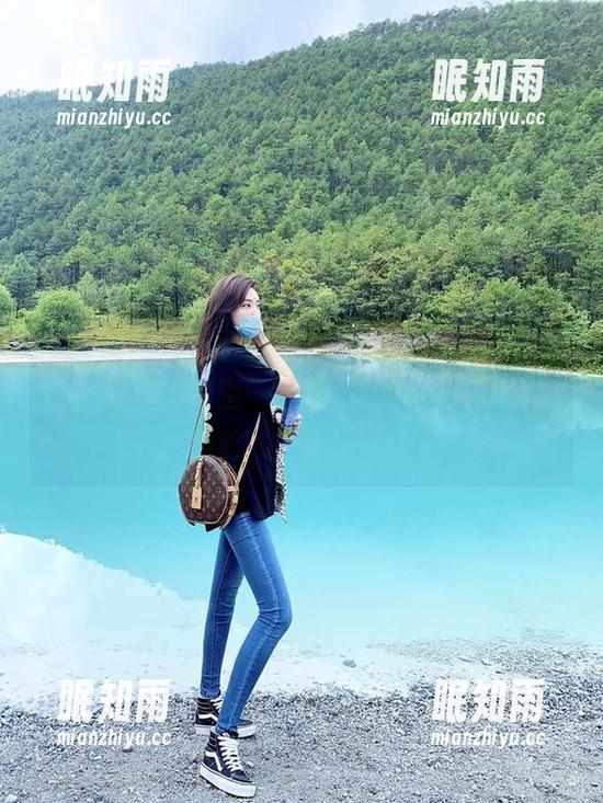 林子琳喵 微密圈 - 哈哈,林子琳喵全套镂空写真首发,要从“镂空”当开始学习“镂空”内心,才行对吧?