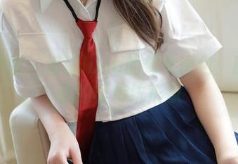 模范学院 – 卤蛋luna的修女图包：眼花缭乱的非传统形象