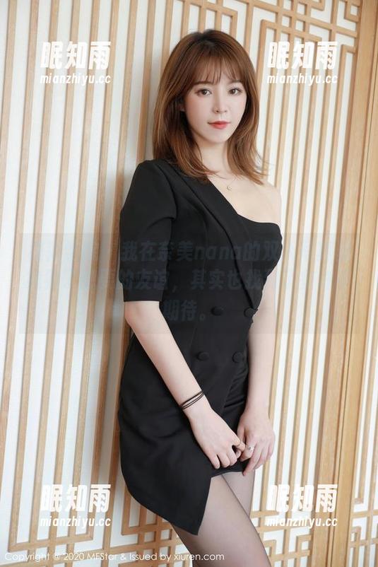 模范学院-奈美nana 模范学院 - 我在奈美nana的双人写真里找到了想要的友谊,其实也找到了些许小期待。