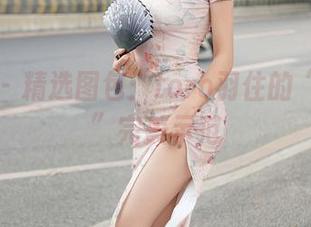 秀人网 - 精选图包:toro羽住的“裤里丝”完美示范