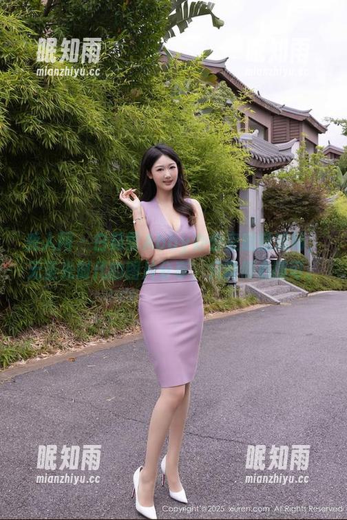 秀人网 - 白茹雪Abby办公室随意流畅，无圣光时代的图片分享，只需倾心即可。