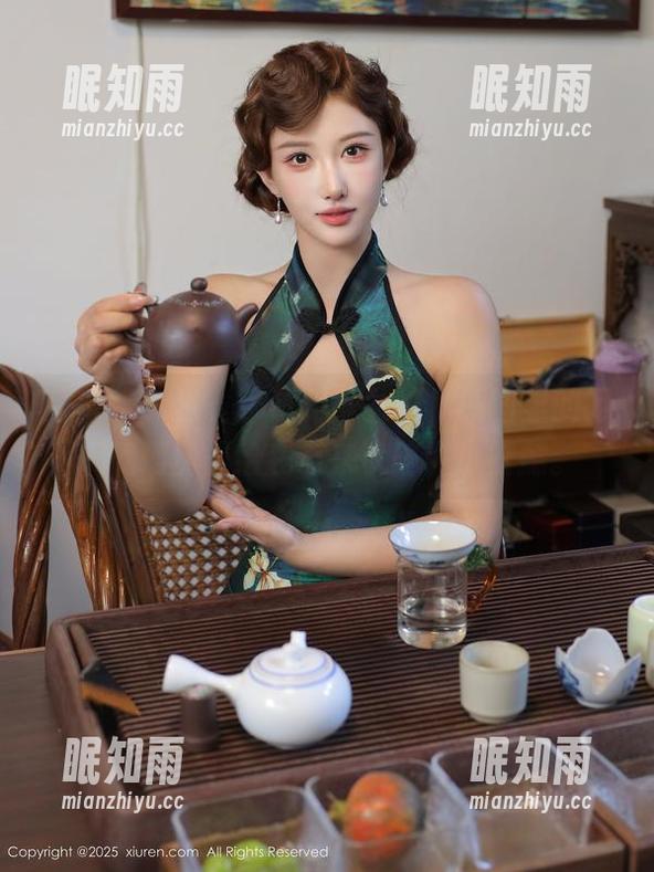 秀人网-黄乐然 秀人网 - 当黄乐然化身女神,原图里的万千气场愣是给我带来了些许小震撼。