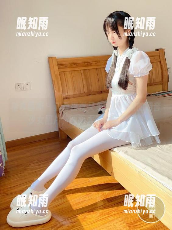 稚乖画册-赤西夜夜 稚乖画册 - 赤西夜夜又来了!最新的初音少女图片,画面太美不忍直视呢
