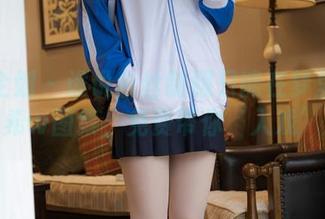 紧急企划 – 谁说白丝制服只能在梦里见?见希w图集,免费带你‘入戏’!