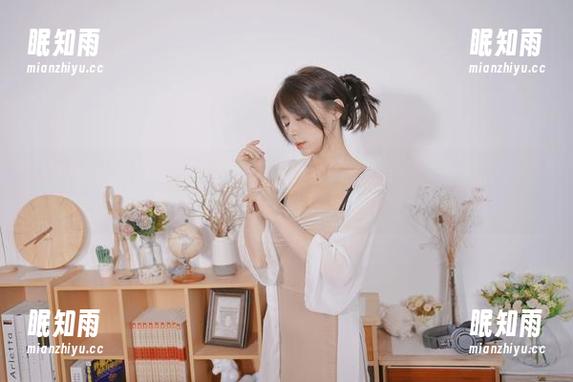羊小雪juvia 微密圈 - 羊小雪juvia的图包–私房“舰长”形象,小心晕眩哦!