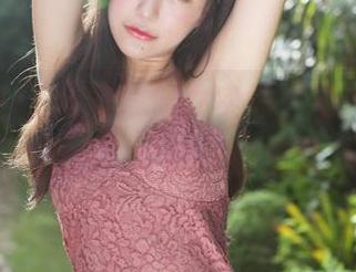 美媛馆 – 王馨瑶：修女实图，清冷气质“拒绝”你想象的温柔