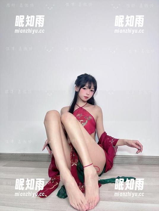 聂傲娇 微密圈 - 定制了啥?聂傲娇的JK图集告诉我,这种美要命的姿态,太误人子弟了!