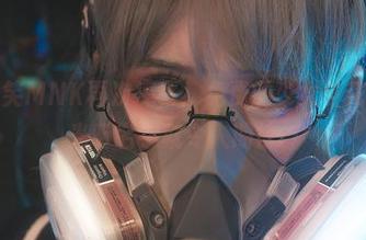 芊川一笑MNK再次搞事，免费的少女与花合集，光听名字就令人期待。
