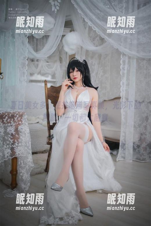 荒井喵喵 夏日美女多:荒井喵喵写真集,光影下的朦胧,一切都太随意
