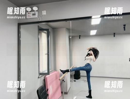 葛征 微密圈 - 葛征的婚纱图包,白色的风暴正在袭来!
