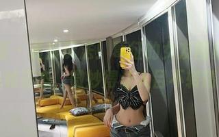 微密圈 – 最新玩法！葛征的女友图集，光线和姿态，微妙得让人目不转睛。